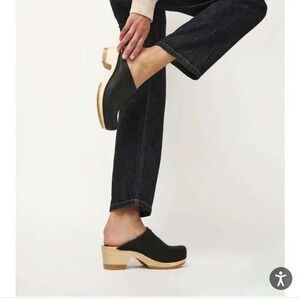 No. 6 Old School Clogs Black Leather Wooden Heel Mules Size 41